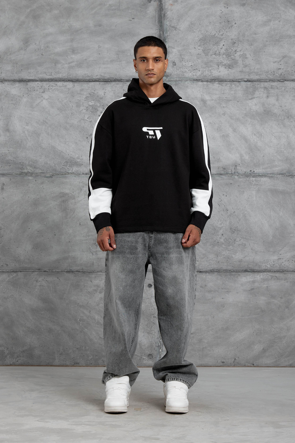 Siyah Advance Baskılı Kapüşonlu Oversize Sweatshirt