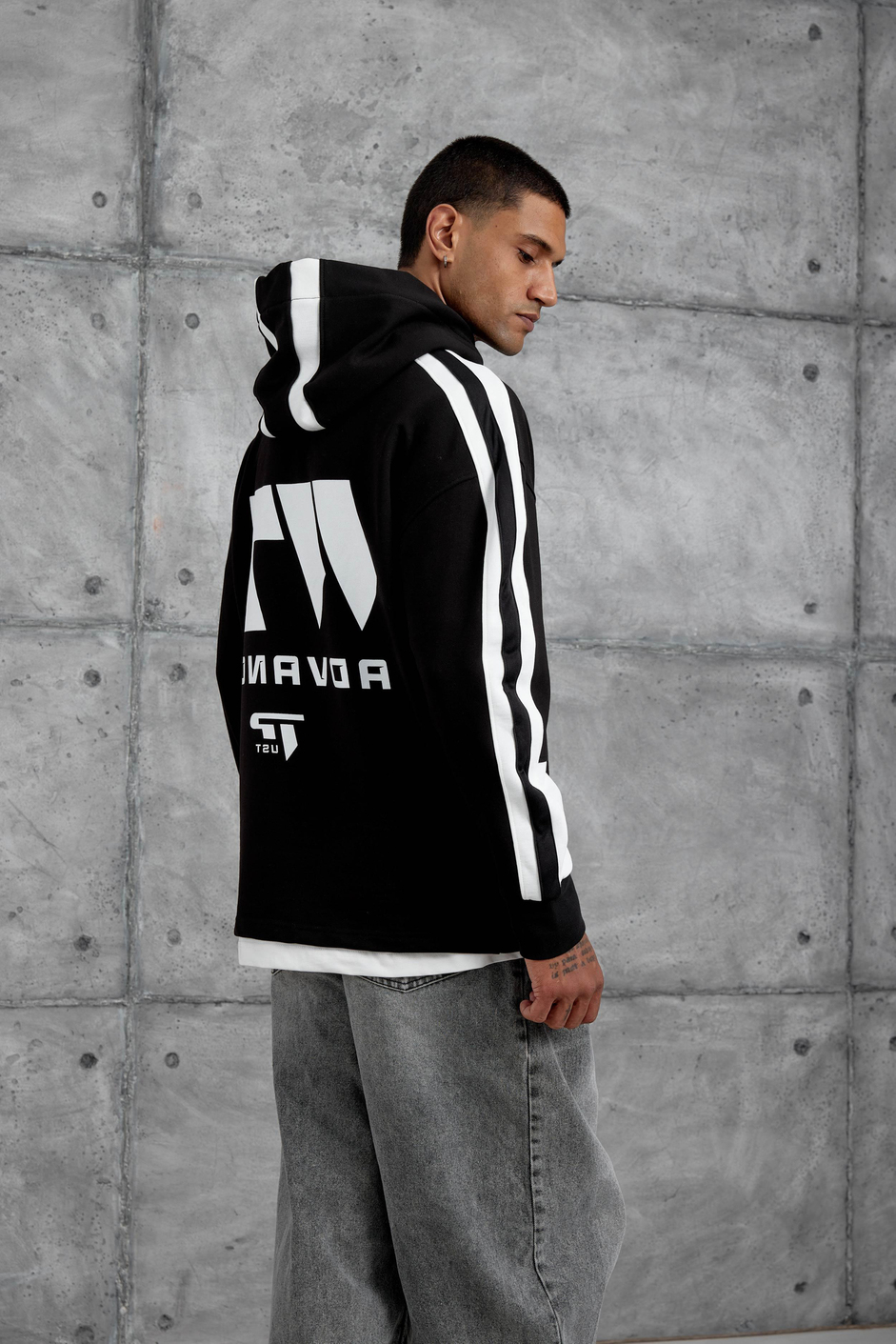 Siyah Advance Baskılı Kapüşonlu Oversize Sweatshirt