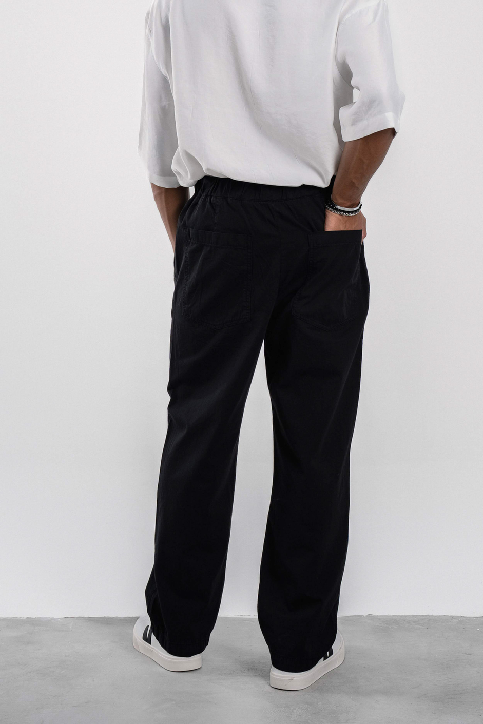 Siyah Bol Kesim Gabardin Pantolon