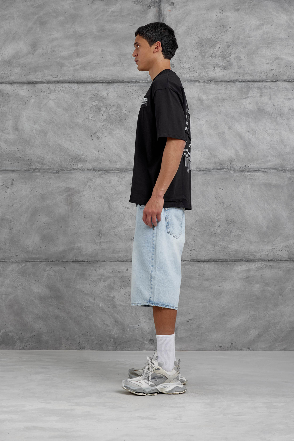 Siyah Brand Etiketli Oversize Tshirt