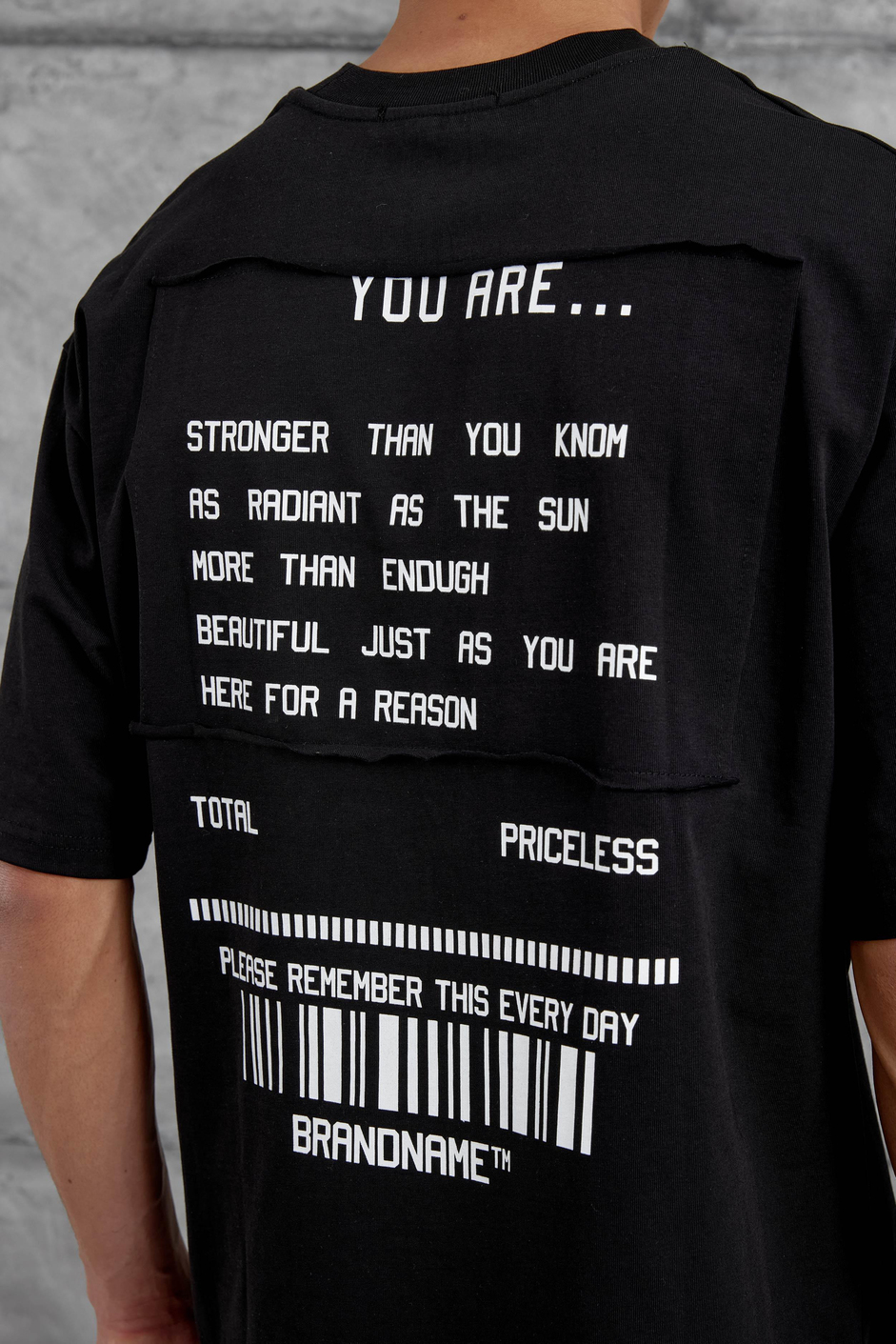 Siyah Brand Etiketli Oversize Tshirt