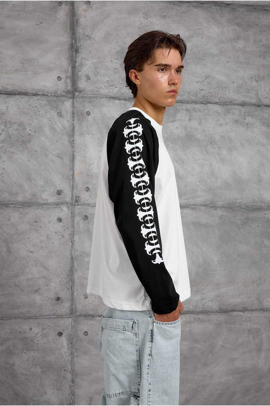Siyah CEPLİ OVERSIZE SWEATSHIRT