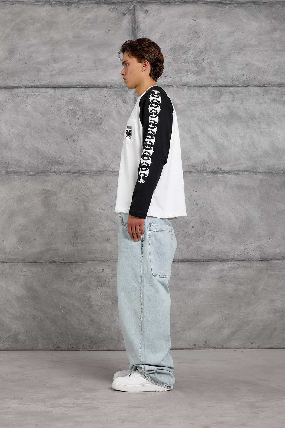Siyah CEPLİ OVERSIZE SWEATSHIRT