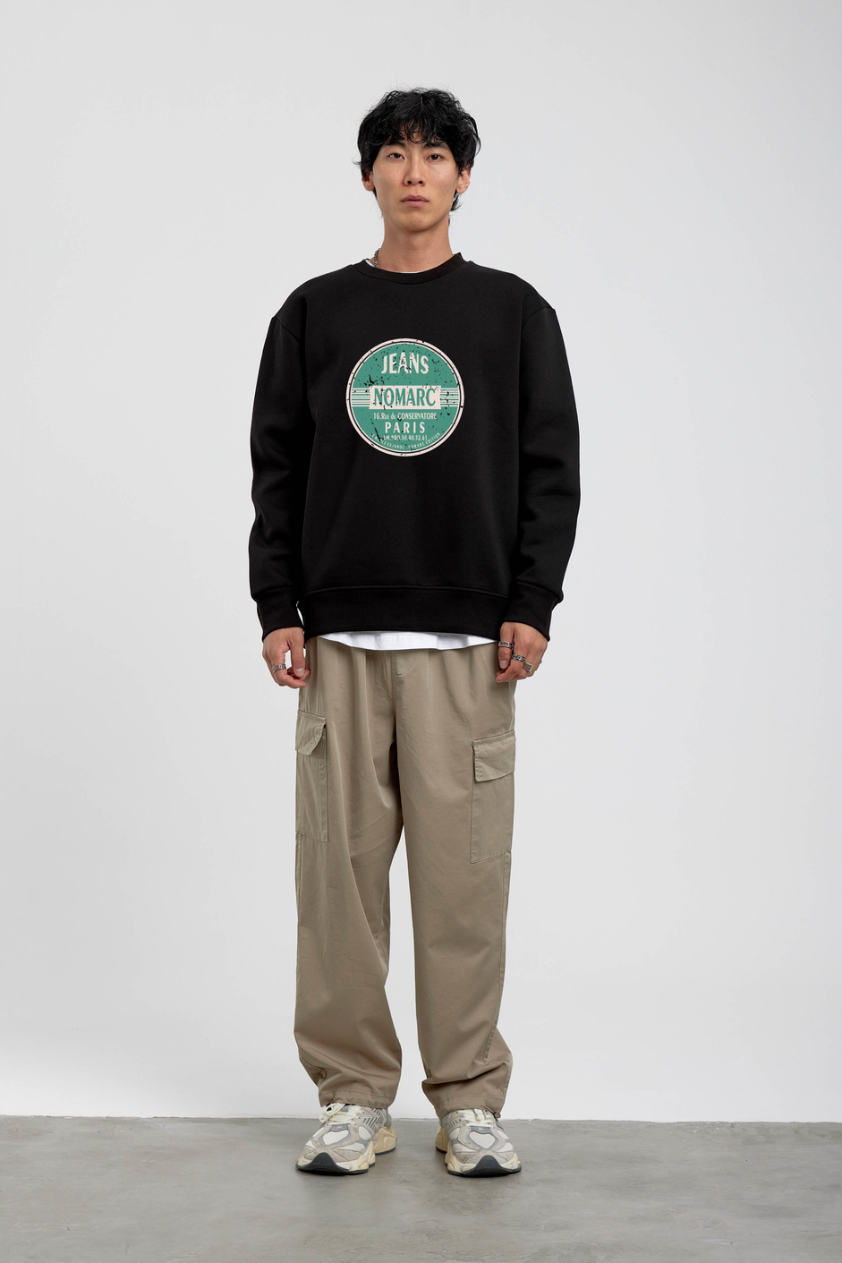 Siyah Daire Baskılı Sweatshirt