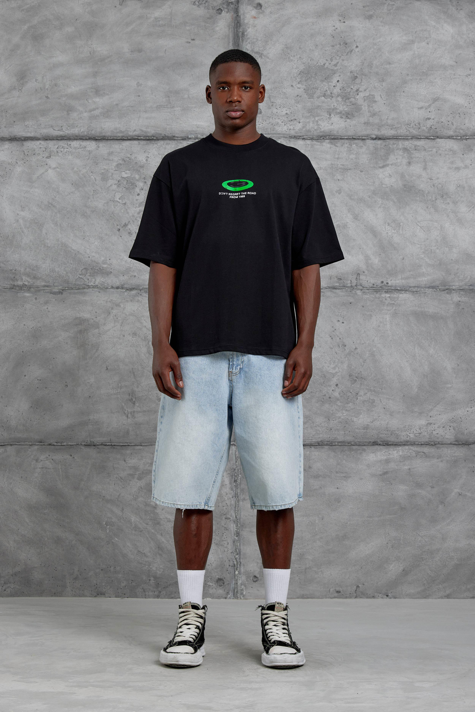 Siyah Dont Regret The Road Oversize Tshirt