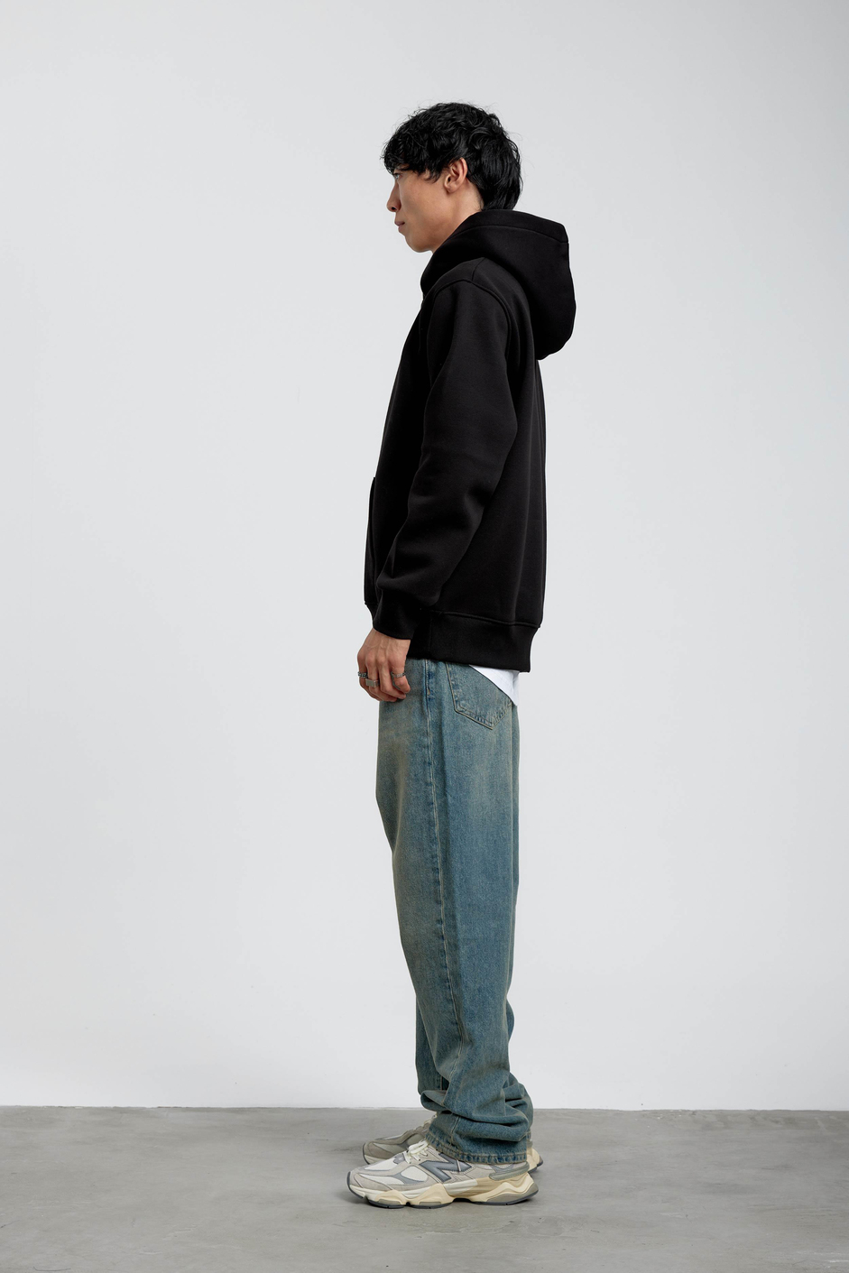 Siyah El Baskılı Kapüşonlu Sweatshirt