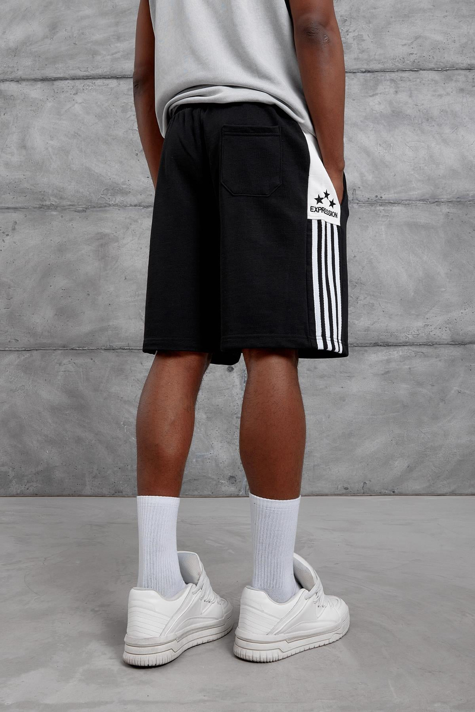 Siyah EXPRESSION NAKIŞ OVERSIZE ŞORT