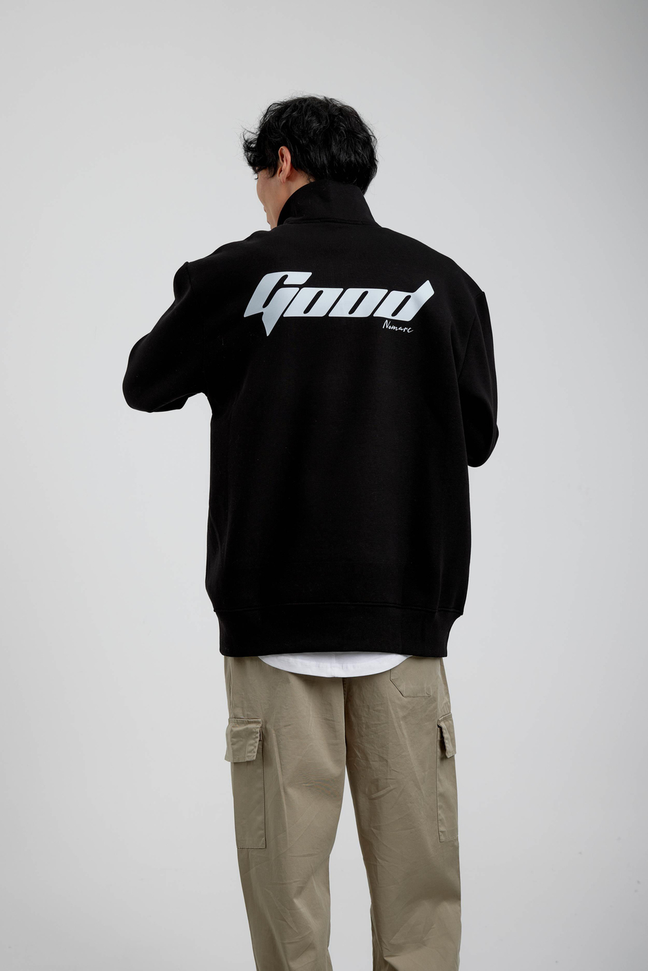 Siyah Good Yazılı Yarım Fermuarlı Sweatshirt