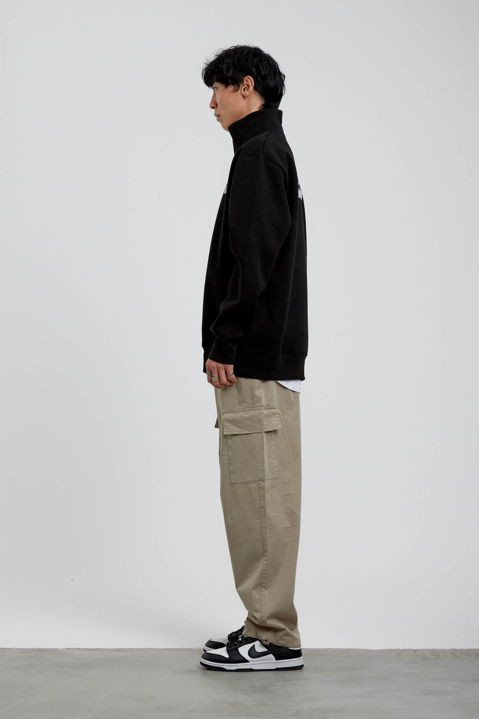 Siyah Good Yazılı Yarım Fermuarlı Sweatshirt