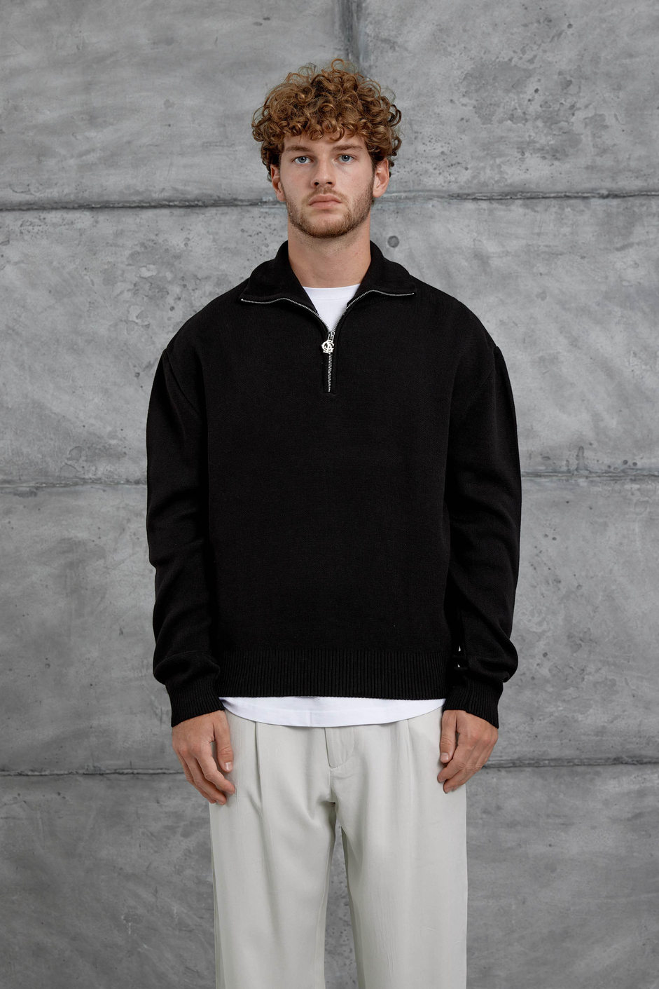 Siyah Gst Yarım Fermuarlı Oversize Triko
