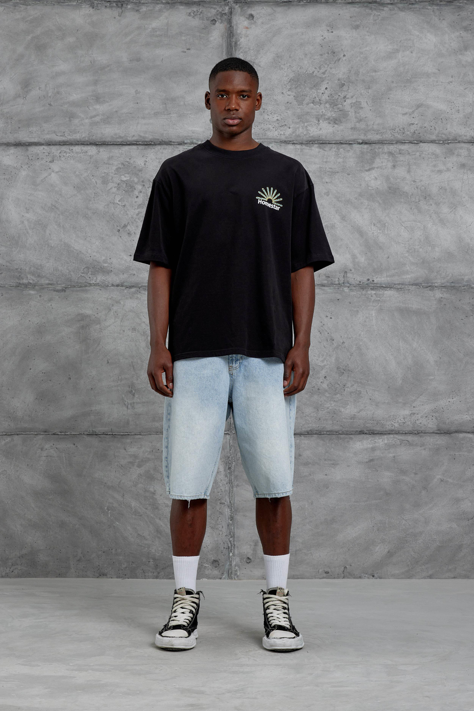 Siyah Homestar Baskılı Oversize Tshirt