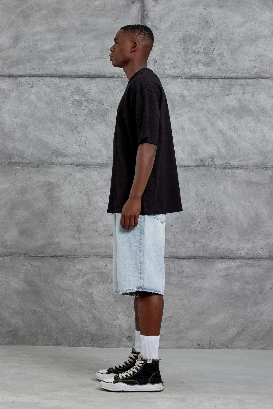Siyah III Baskılı Flamlı Kumaş Oversize Tshirt