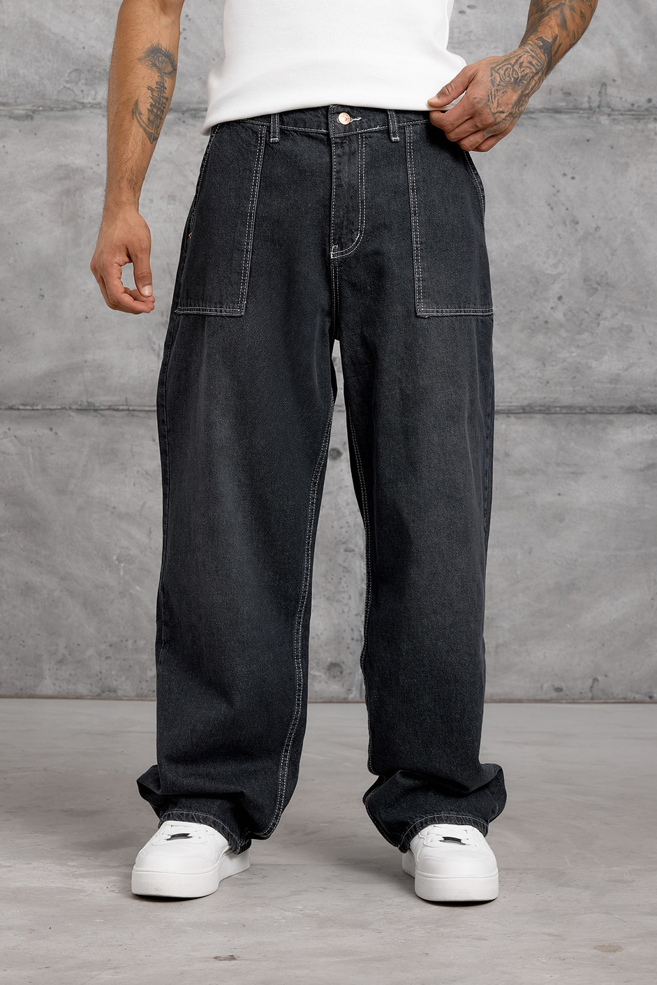 Siyah KARE CEP TAŞLAMALI BAGGY JEAN
