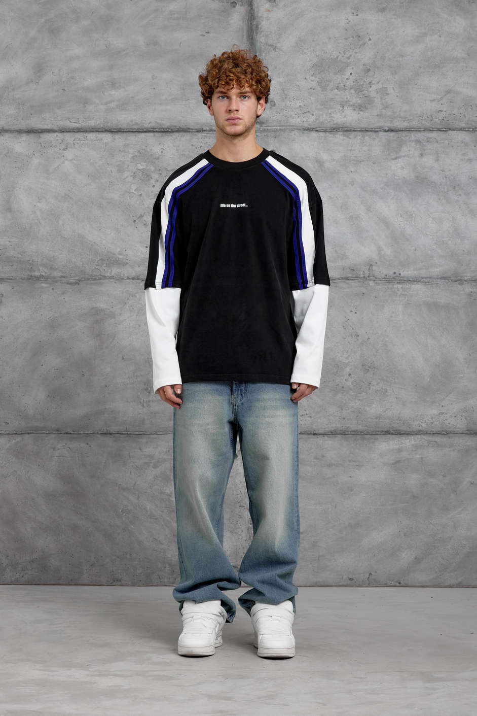 Siyah LİFE ON THE STREET PARÇA KOLLU SWEATSHİRT