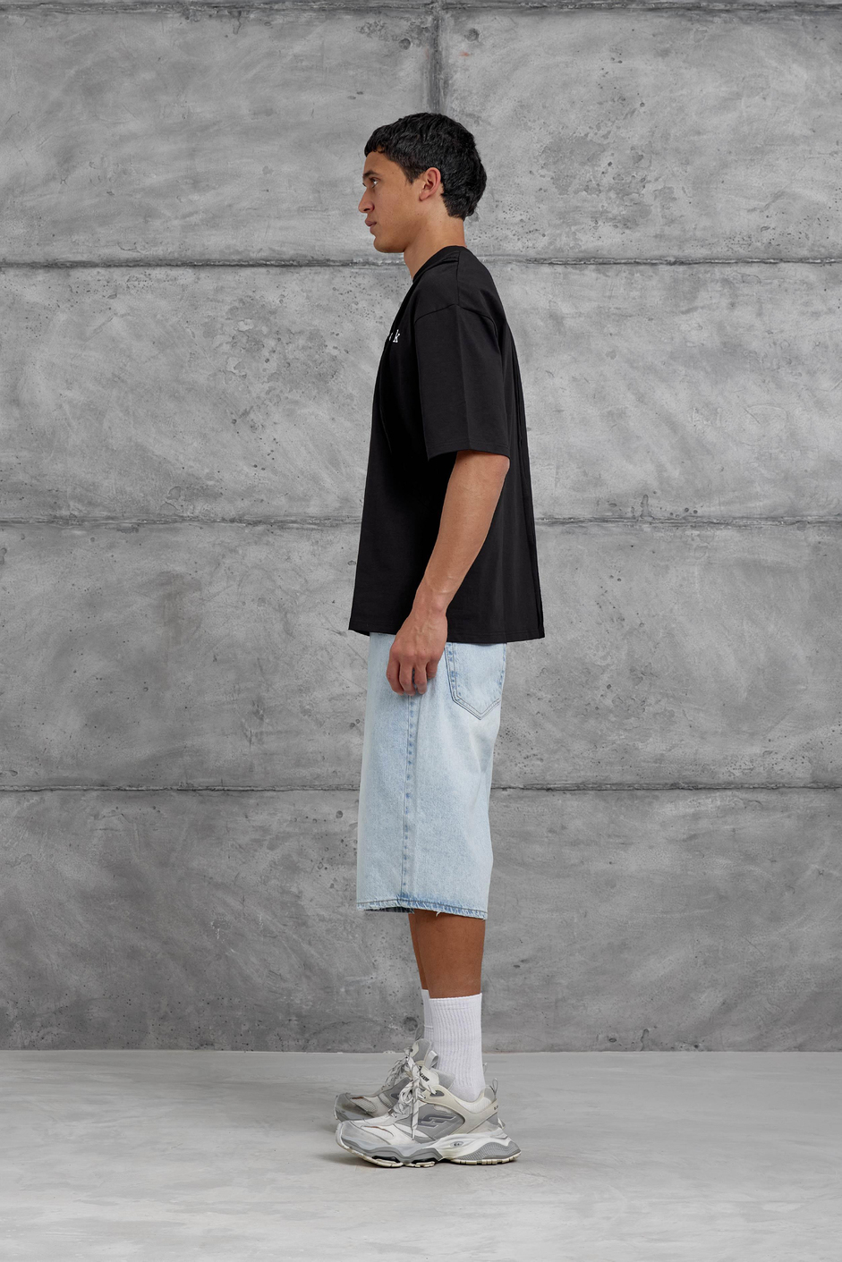 Siyah Look Yazılı Parçalı Oversize Tshirt