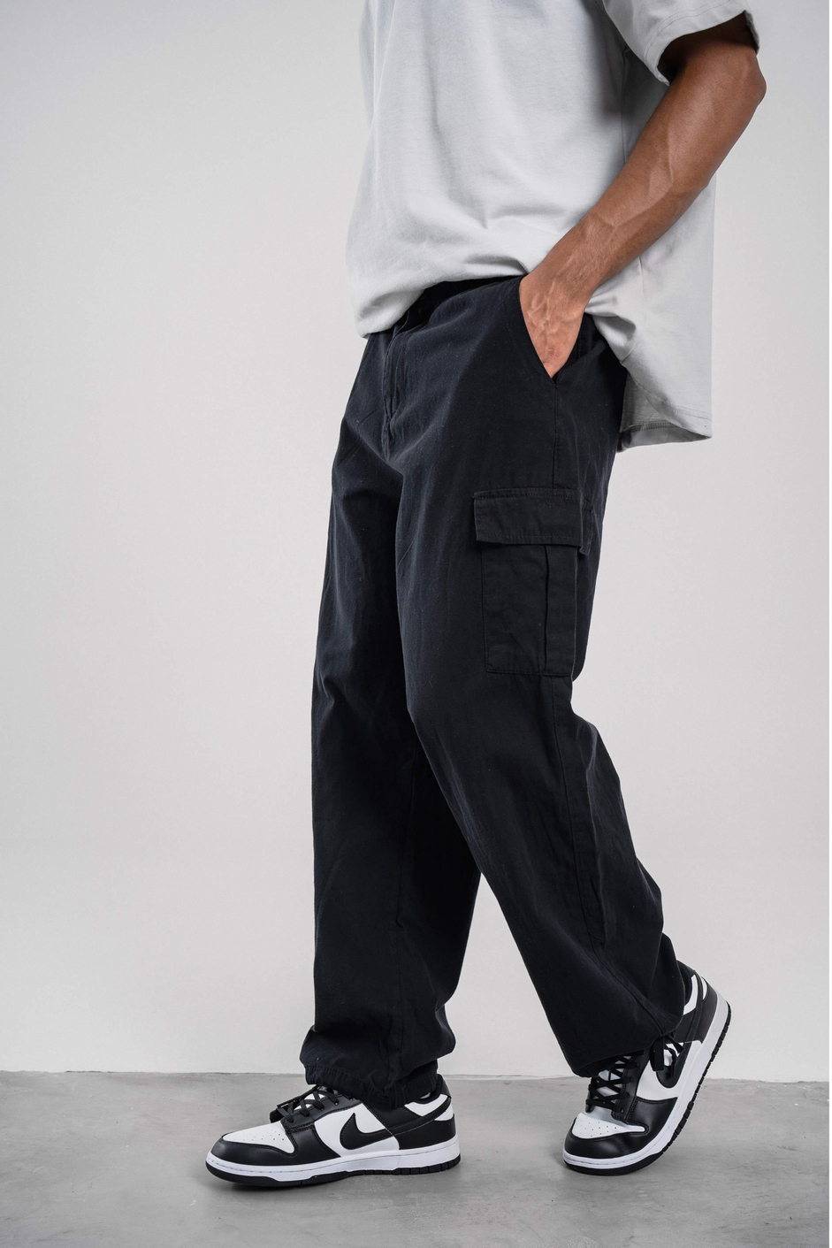 Siyah Mevsimlik Gabardin Kumaş Baggy Kargo Pantolon