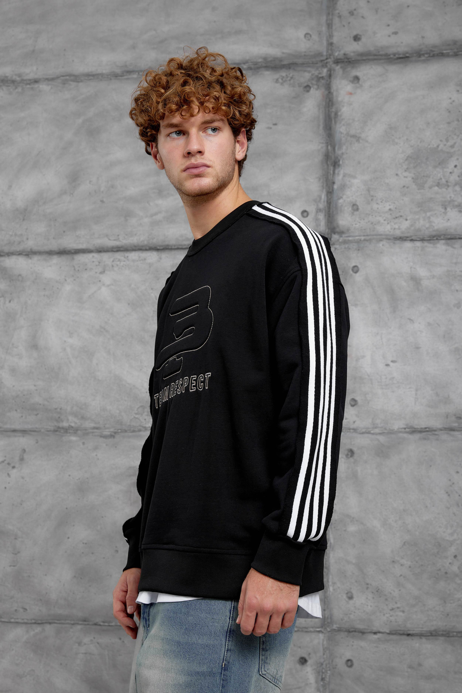 Siyah NMRC ŞERİT DETAYLI 9 NUMARA OVERSİZE SWEATSHİRT