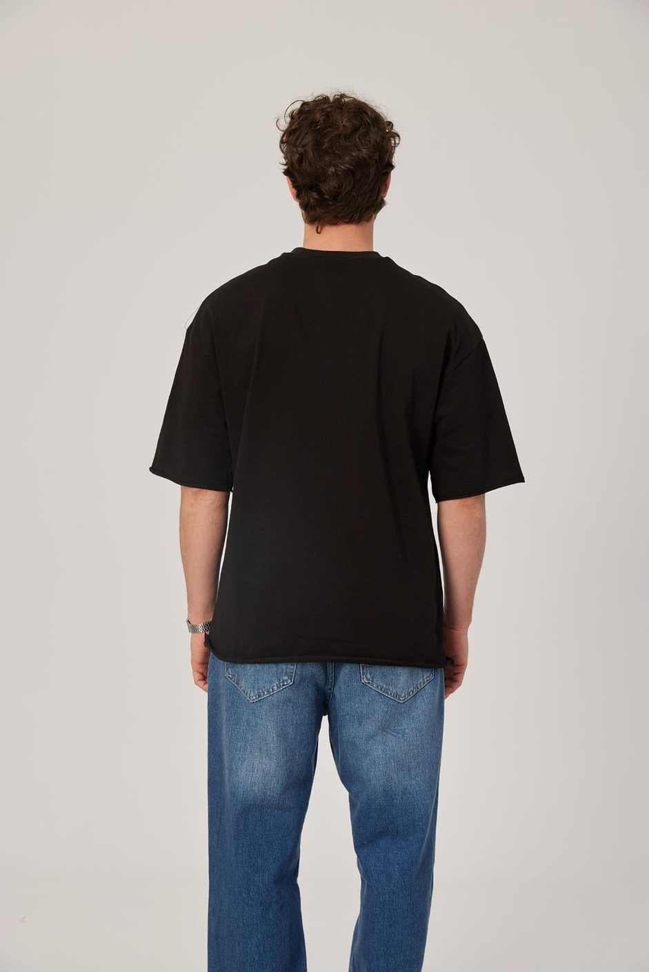 Siyah Oversize Pis Kol Basic Tshirt