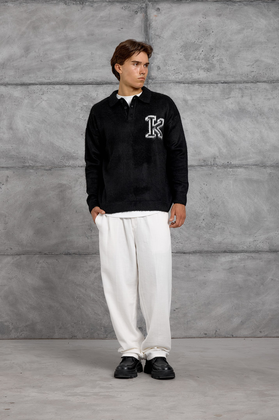 Siyah POLO YAKA K HARF TRİKO SWEAT