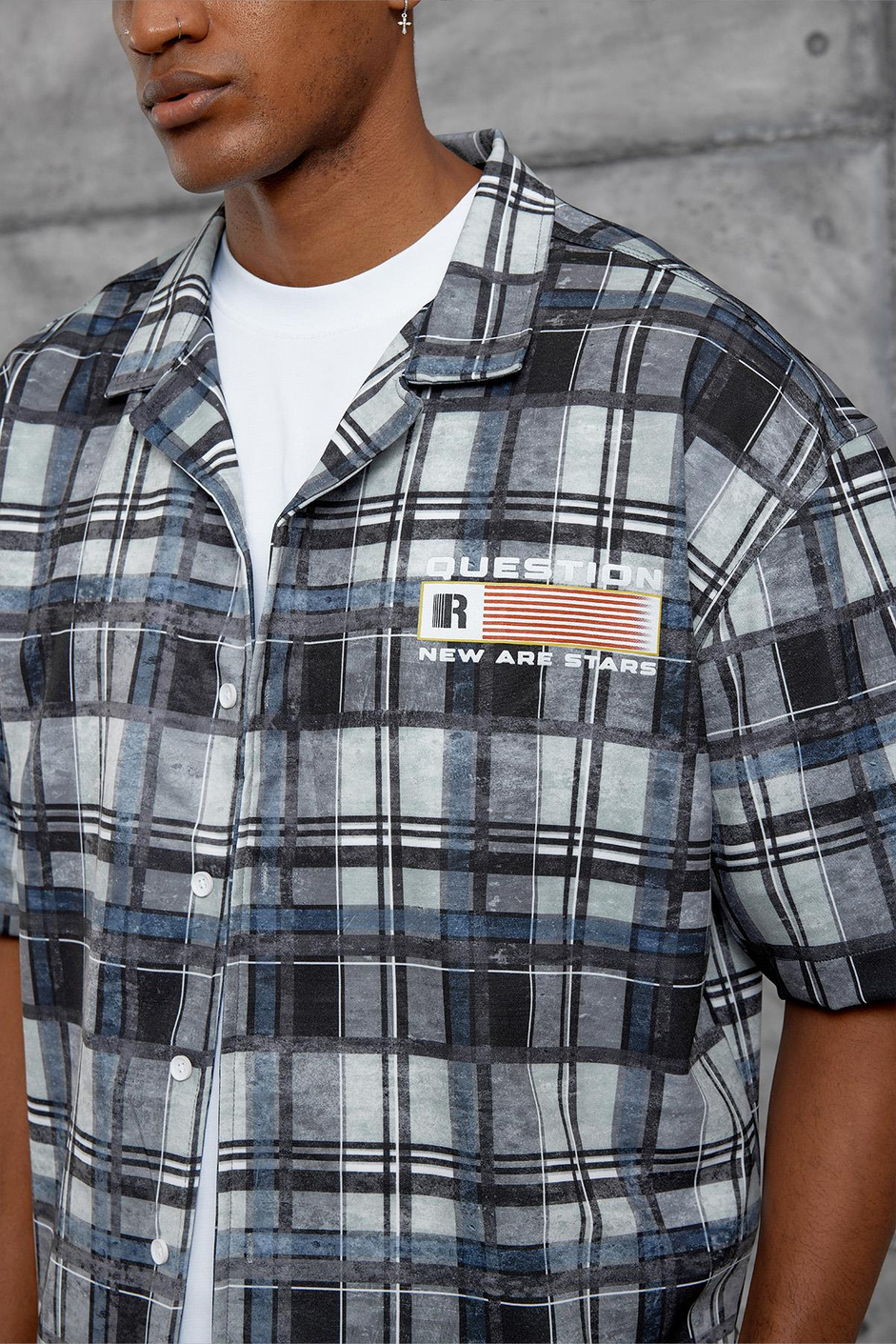 Siyah QUESTION DIGITAL BASKI OVERSIZE GOMLEK