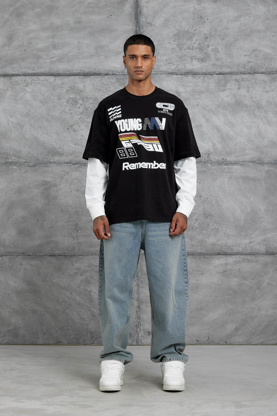 Siyah Remember Baskılı Oversize Kolu Parçalı  Minimal Tasarım Sweatshirt