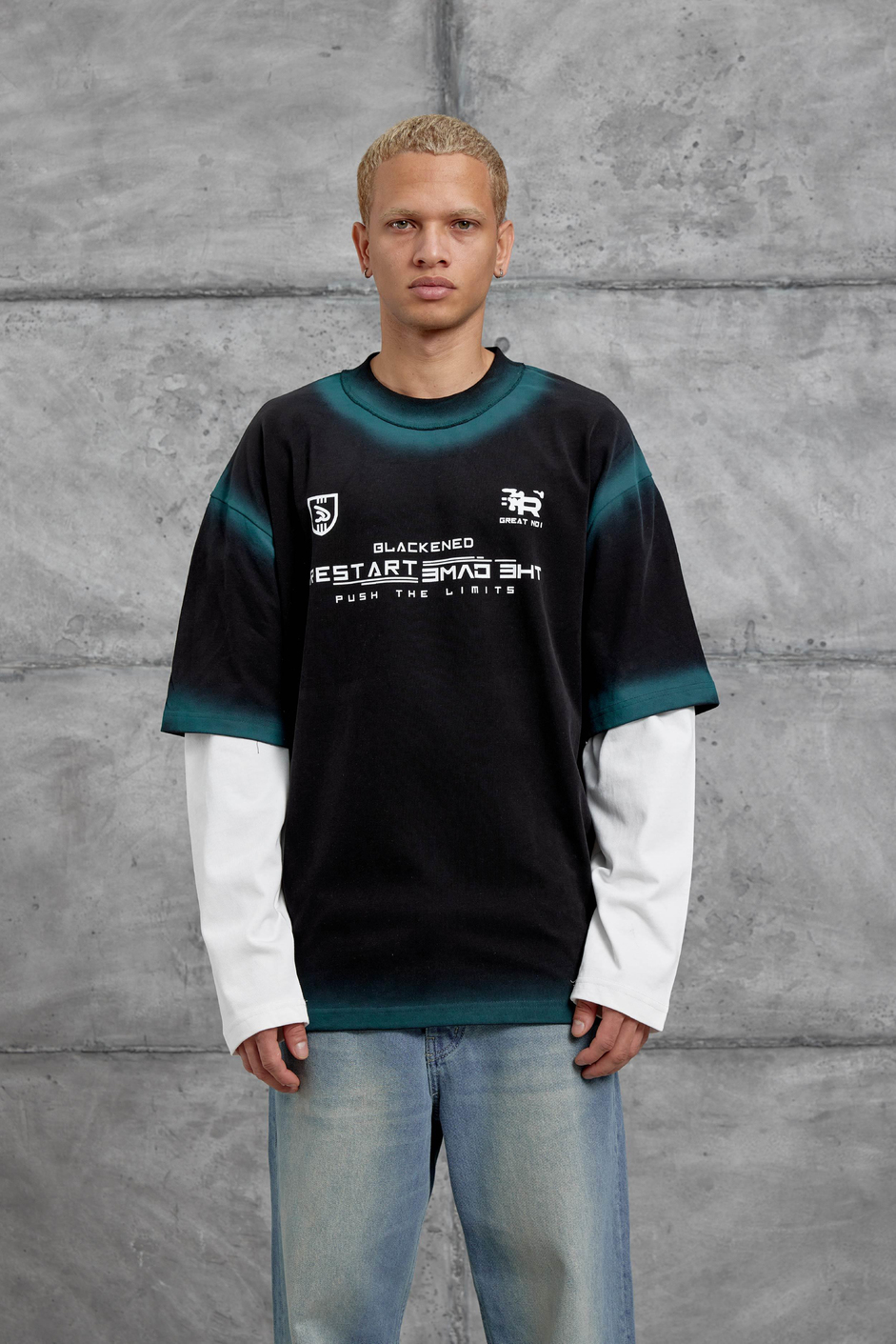 Siyah RESTART BASKILI KOLU PARCALI SWEATSHİRT