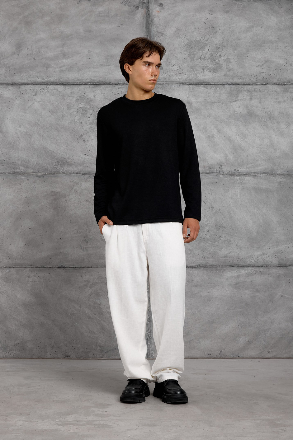 Siyah UZUN KOLLU OYSHO KUMAŞ SWEATSHIRT