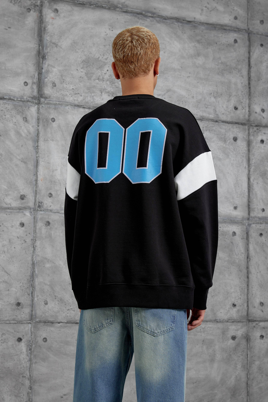 Siyah XX BASKILI SWEATSHIRT