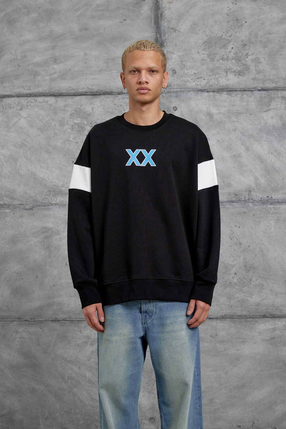 Siyah XX BASKILI SWEATSHIRT