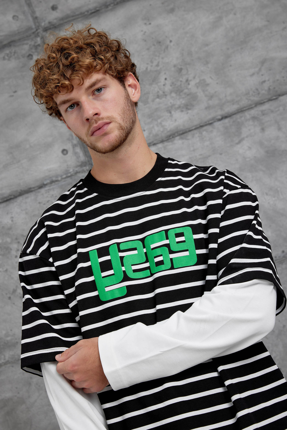 Siyah Y269 Parça Kollu Çizgili Oversize Swaetshirt