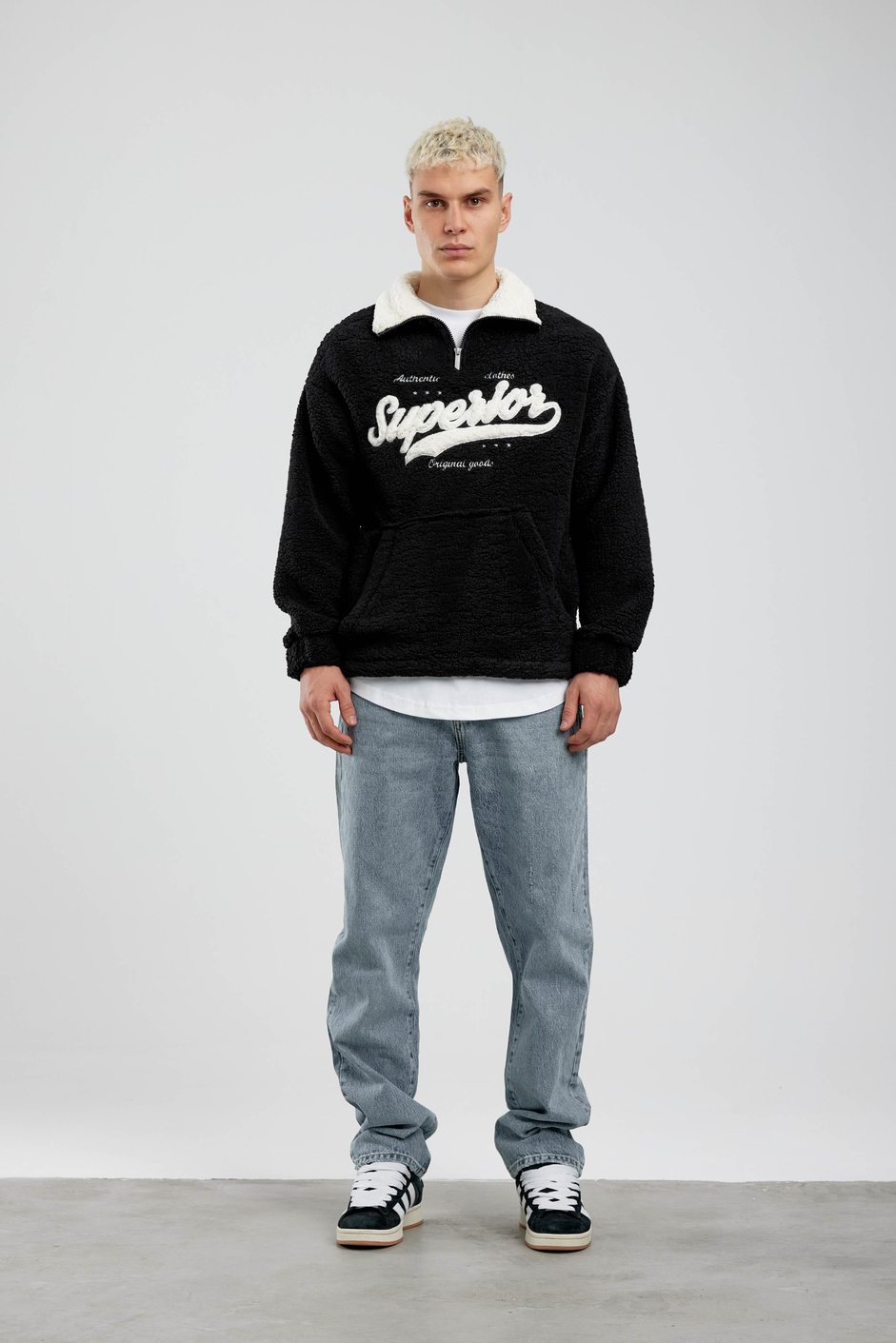 Siyah Yarım Fermuarlı Superior Peluş Sweatshirt