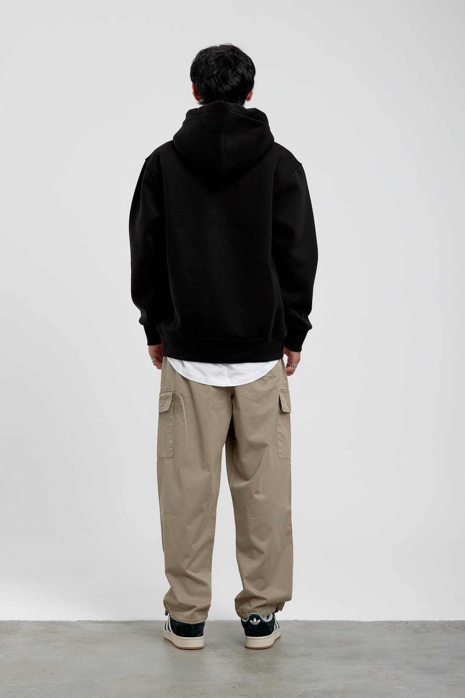 Siyah Yazılı Palmiye Baskılı Kapüşonlu Sweatshirt