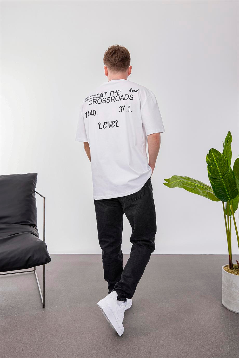 The Crossroads Beyaz Tshirt