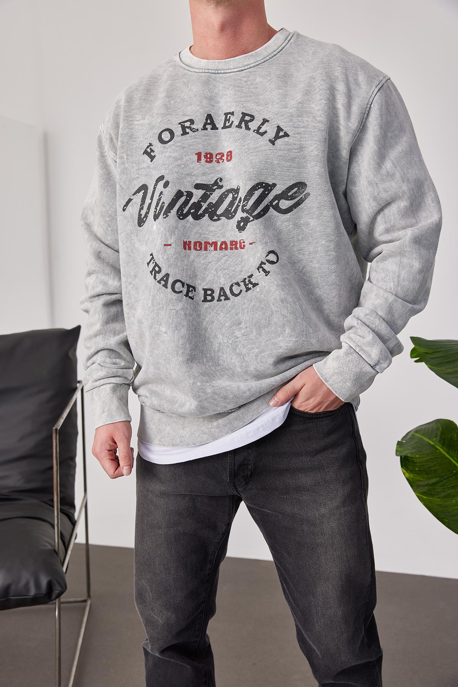 Vintage Siyah Yazılı Yıkamalı Gri Sweatshirt
