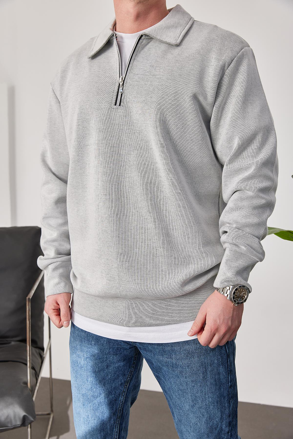 Yakası Fermuarlı Basic Gri Sweatshirt