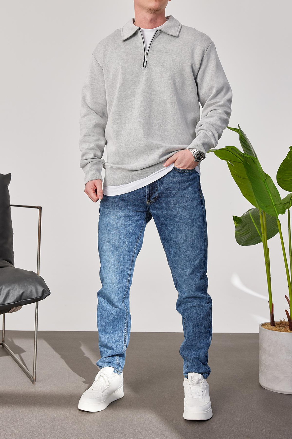 Yakası Fermuarlı Basic Gri Sweatshirt