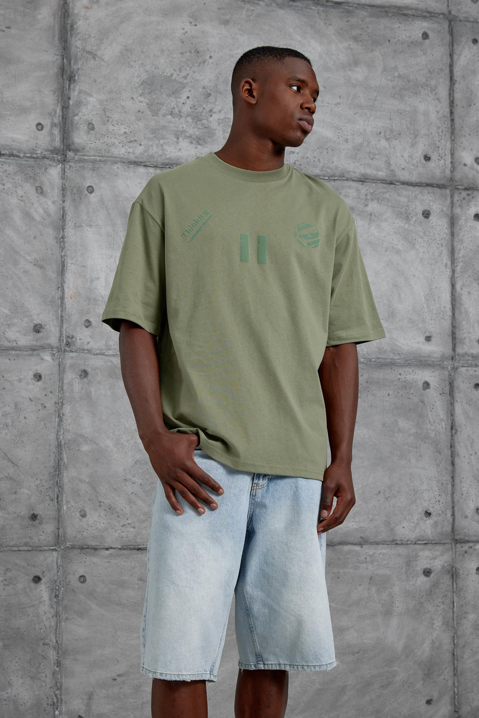 Yeşil 11 Thinking Baskılı Oversize Tshirt