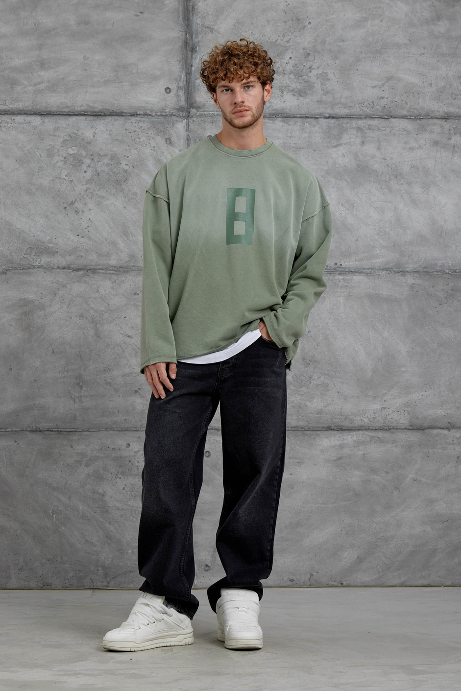 Yeşil 8 Rakam Baskılı Kolu Parçalı Oversize Sweatshirt