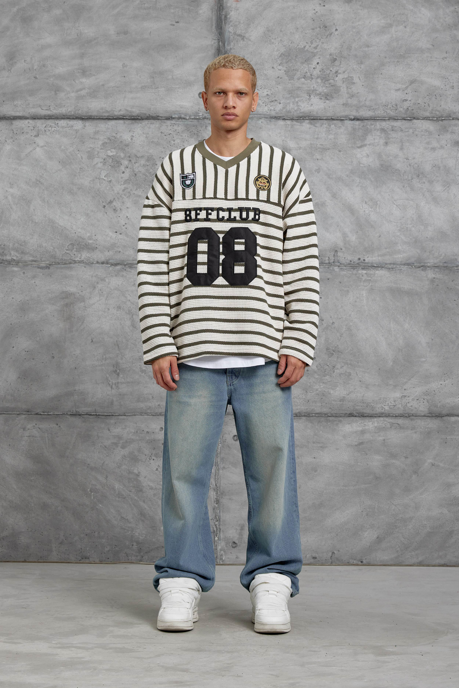 Yeşil ÇİZGİLİ V YAKA SWEATSHİRT