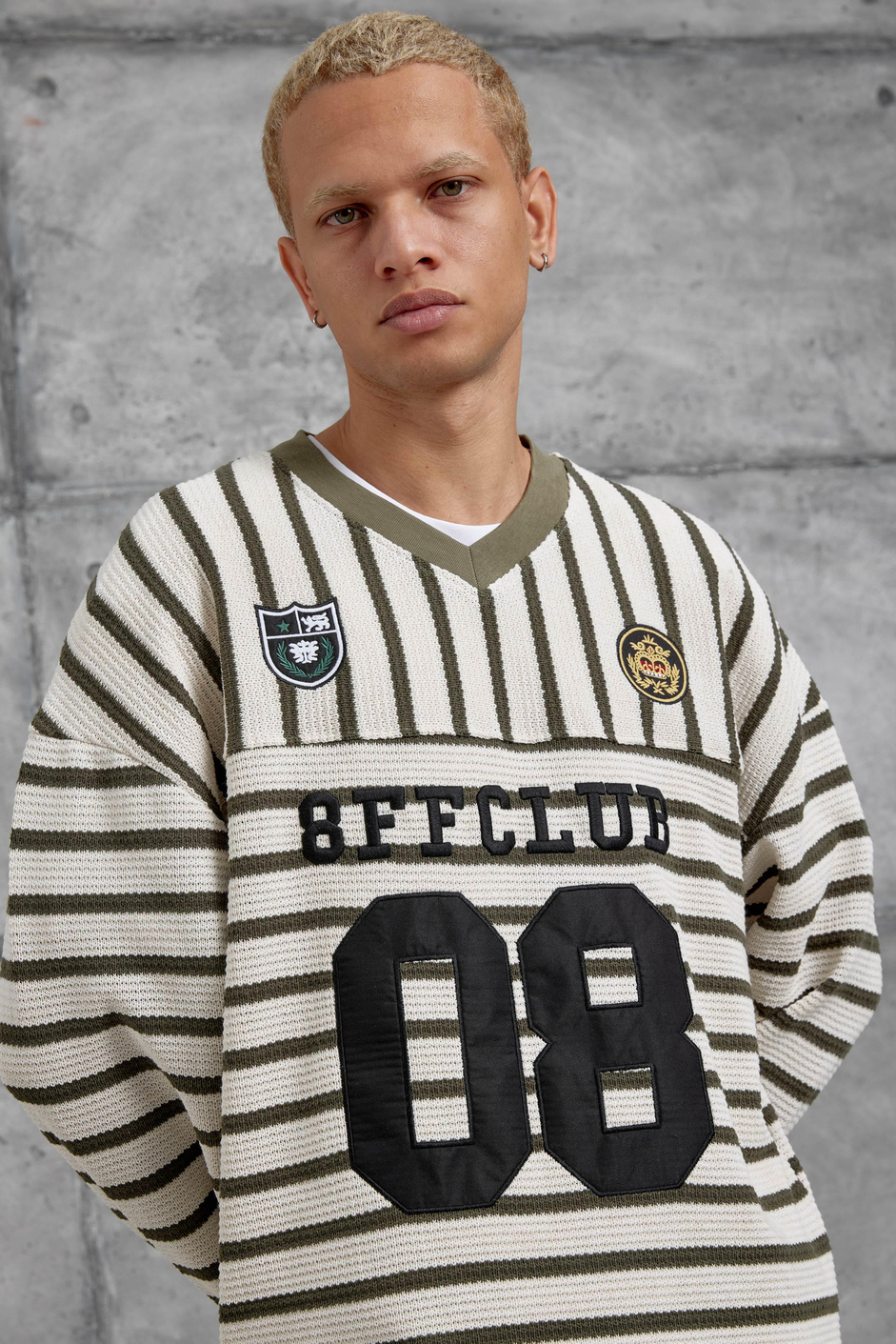 Yeşil ÇİZGİLİ V YAKA SWEATSHİRT