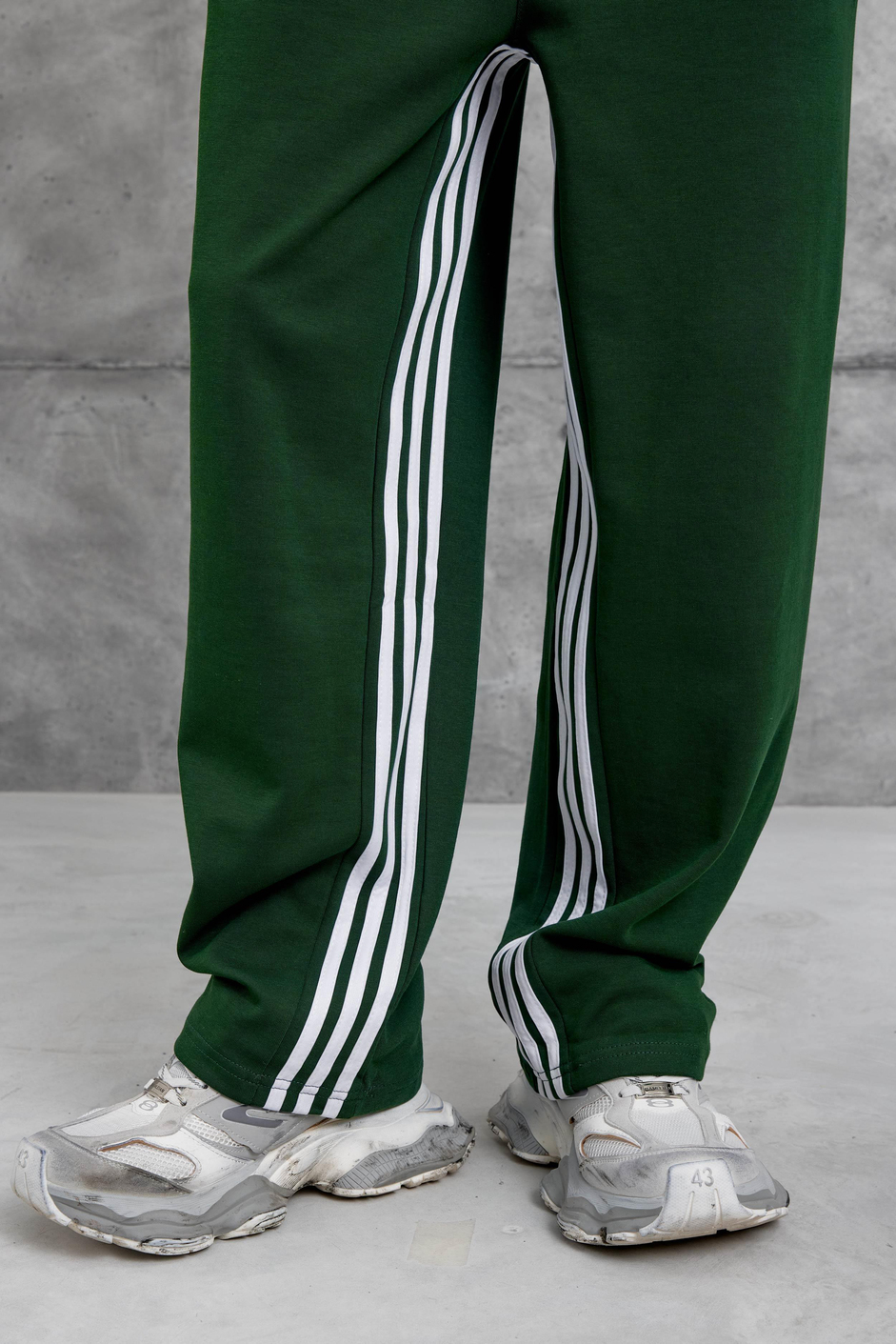 Yeşil Dikiş Detaylı Baggy Eşofman Altı