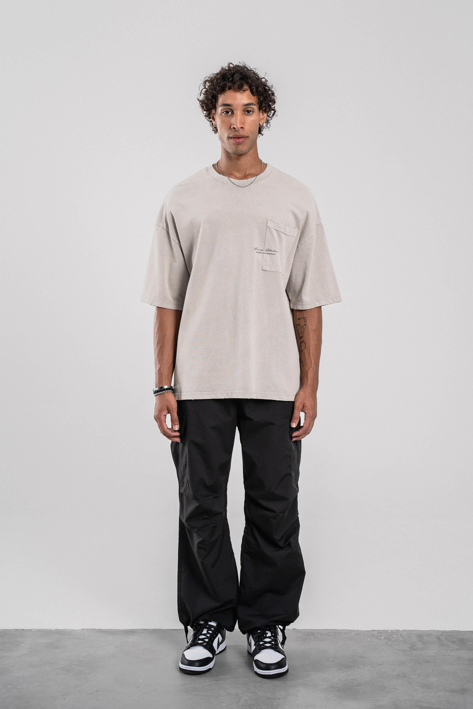 Young Atelier Yazılı Krem Yıkamalı Oversize Tshirt