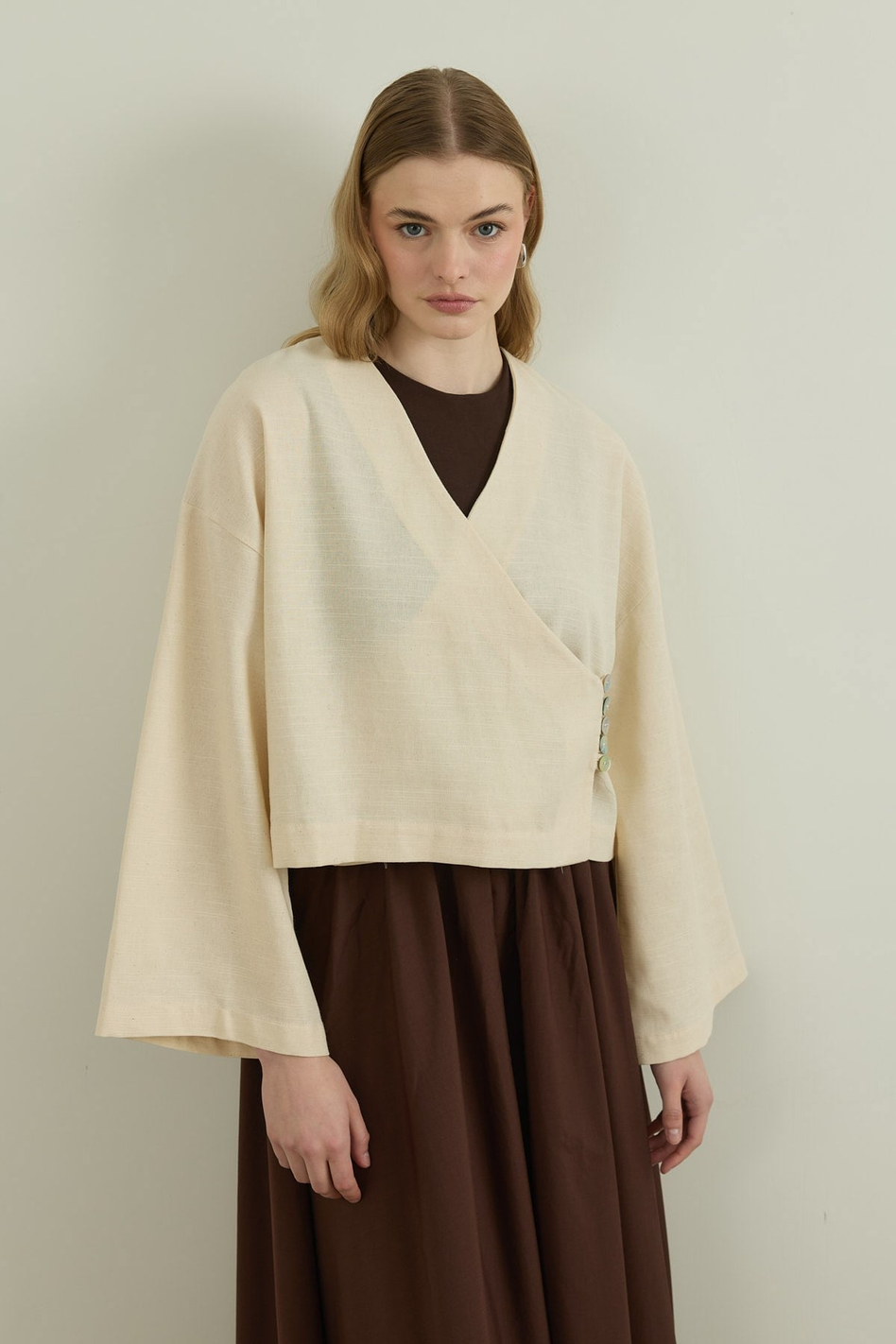 Keten Sedef Düğmeli Kimono