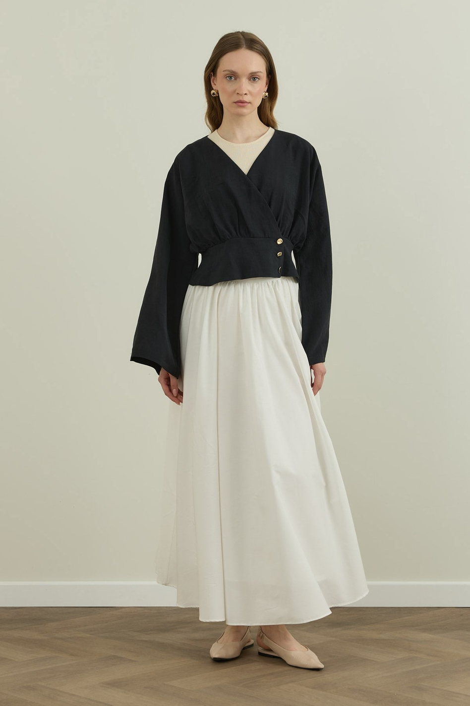 Düğme Detaylı Modal Kimono Bluz Siyah