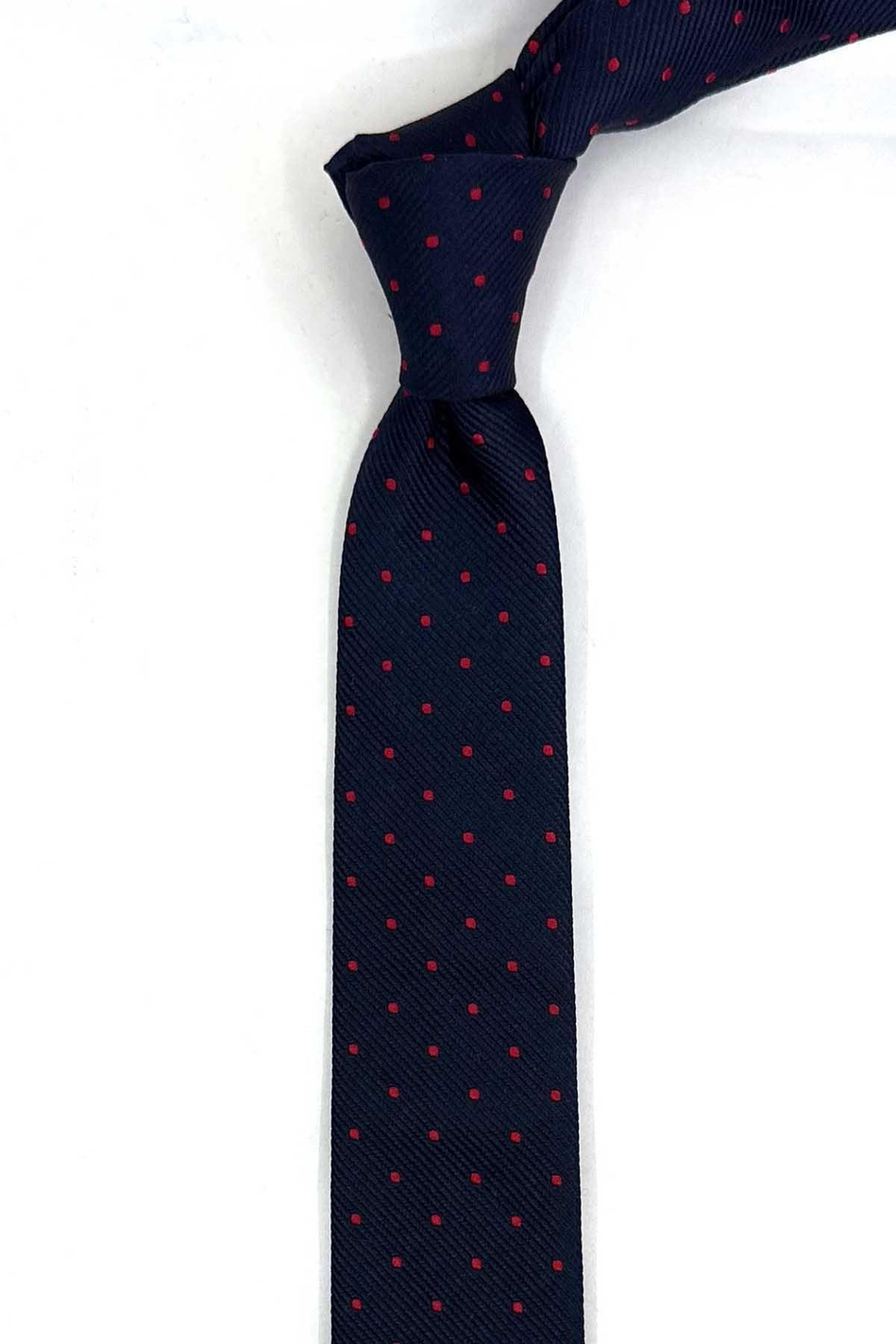 4.8 cm Lacivert Puantiye Desen Ultra Slim İpek Kravat İK2341