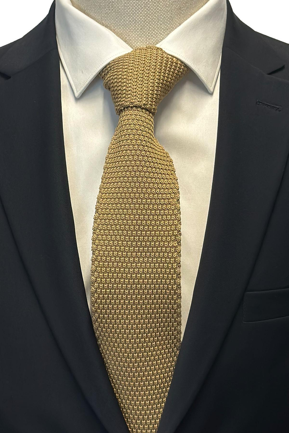 Altın Renk Düz Örgü Kravat ÖR8311