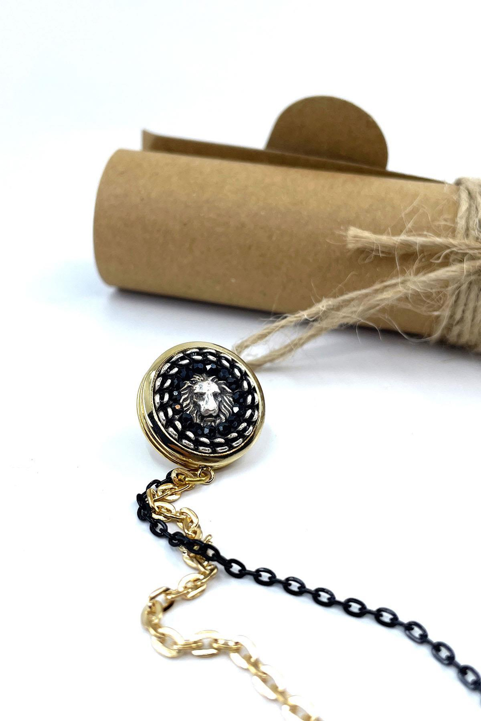 Altın Renk Siyah Zİncirli Ceket Yaka İğnesi YI396