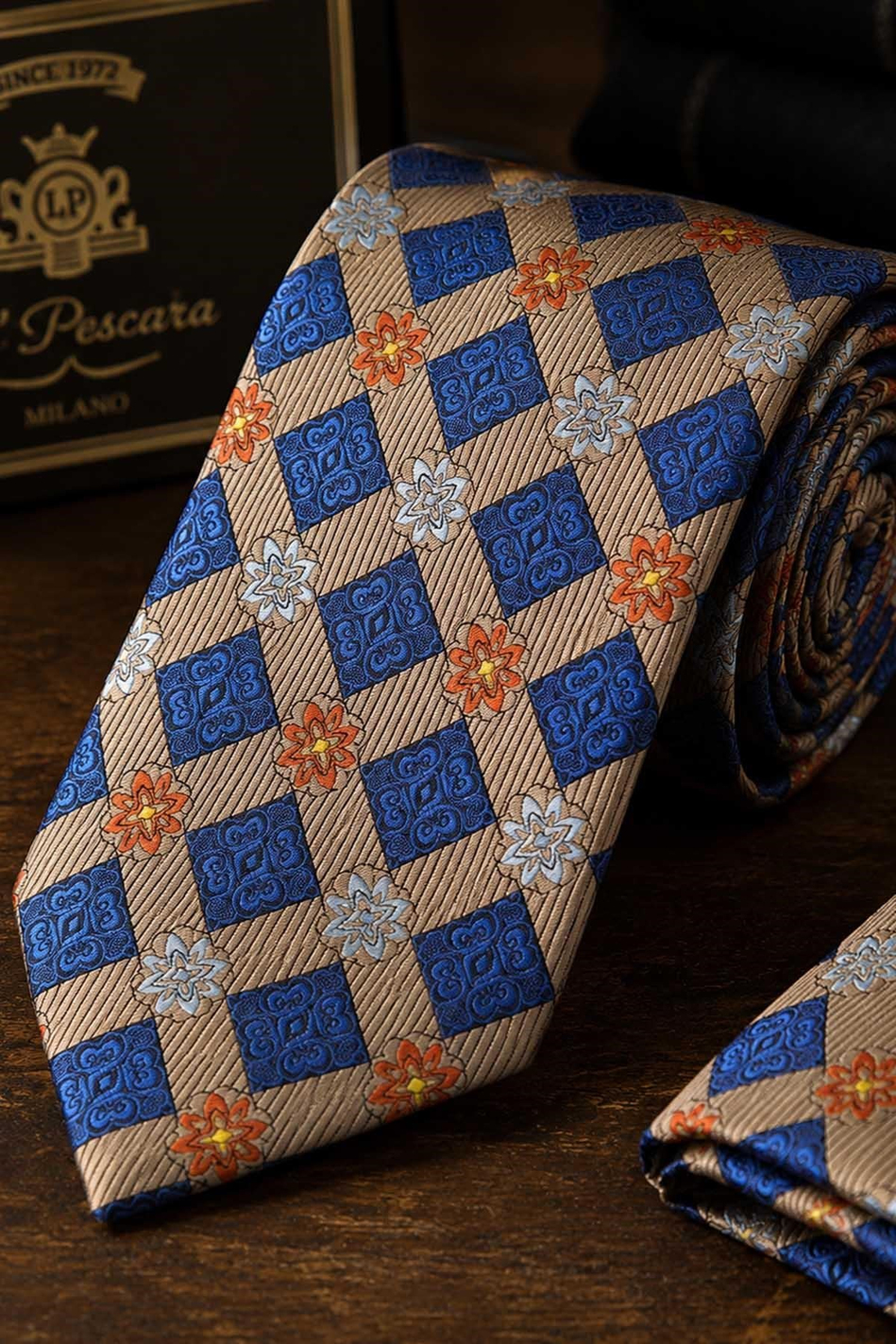Bej Mavi Motif Desen Mendilli Klasik Kravat KK13939
