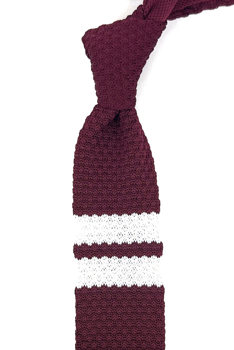 Bordo Düz Beyaz Detaylı Örgü Kravat ÖR8329