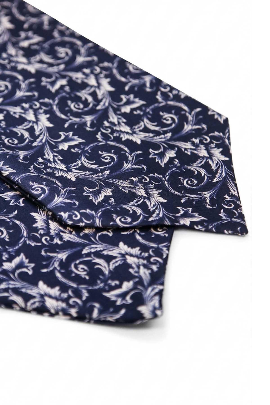 Çiçek Desen Lacivert İtalyan İpek Ascot Kravat SAC41